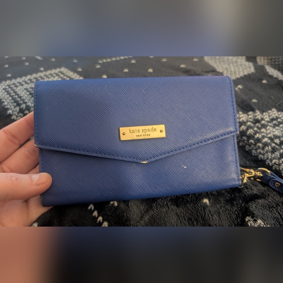 Kate Spade Blue Wallet GUC - Picture 1 of 8